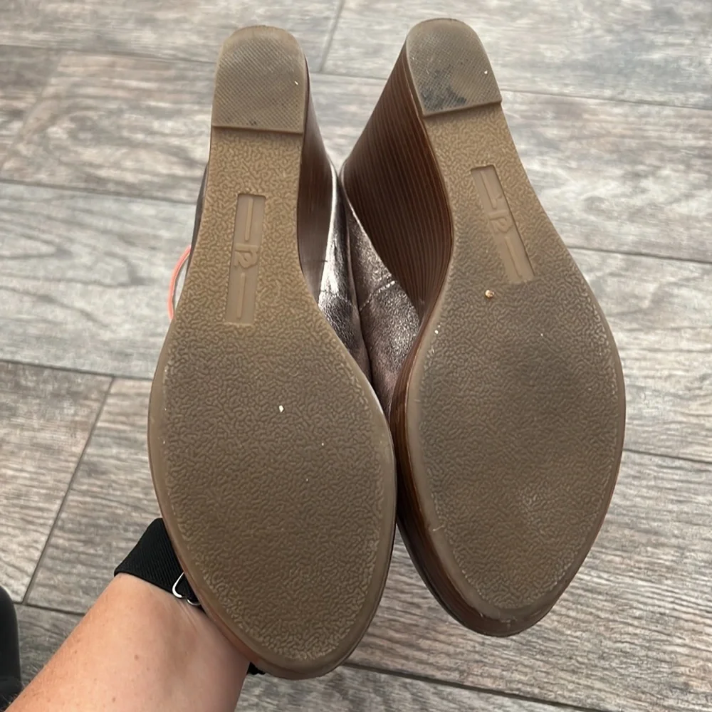 R2 Metallic Pewter Wedge Sandals with Coral Straps